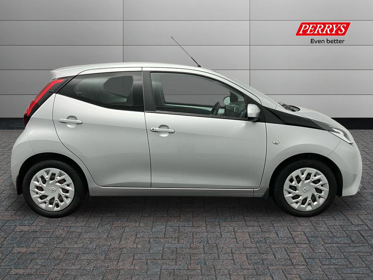 Used Toyota AYGO 2019 for sale - 77077511: Photo 3