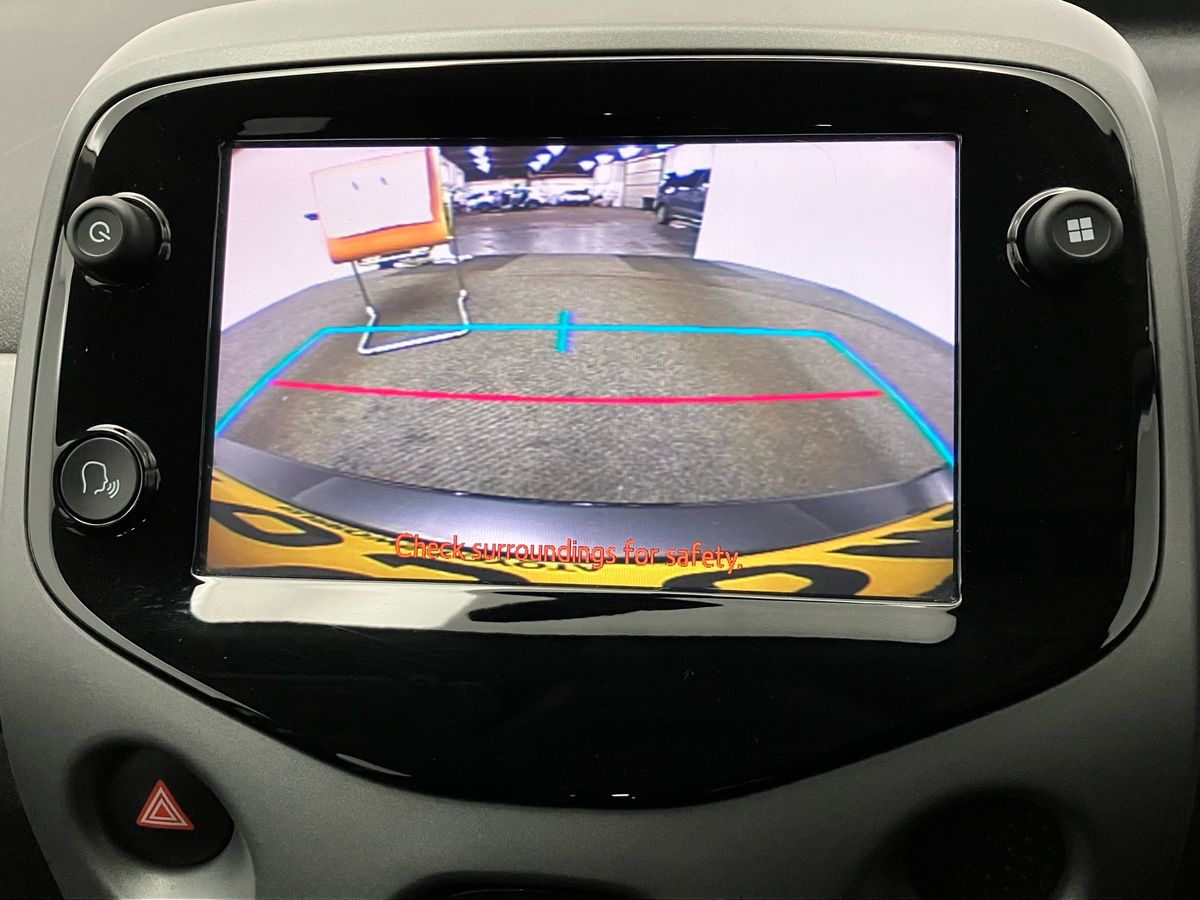 Used Toyota AYGO 2019 for sale - 77077511: Photo 38