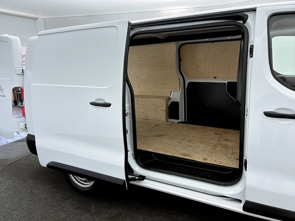 Used Citroen Dispatch 2023 for sale - 77676768: Photo 24