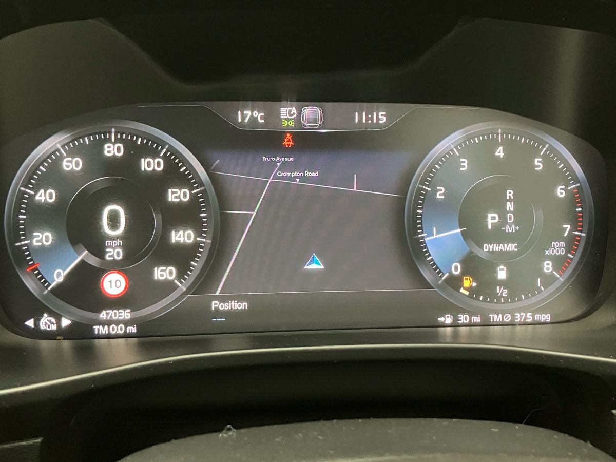 Used Volvo XC40 2020 for sale - 76477537: Photo 14