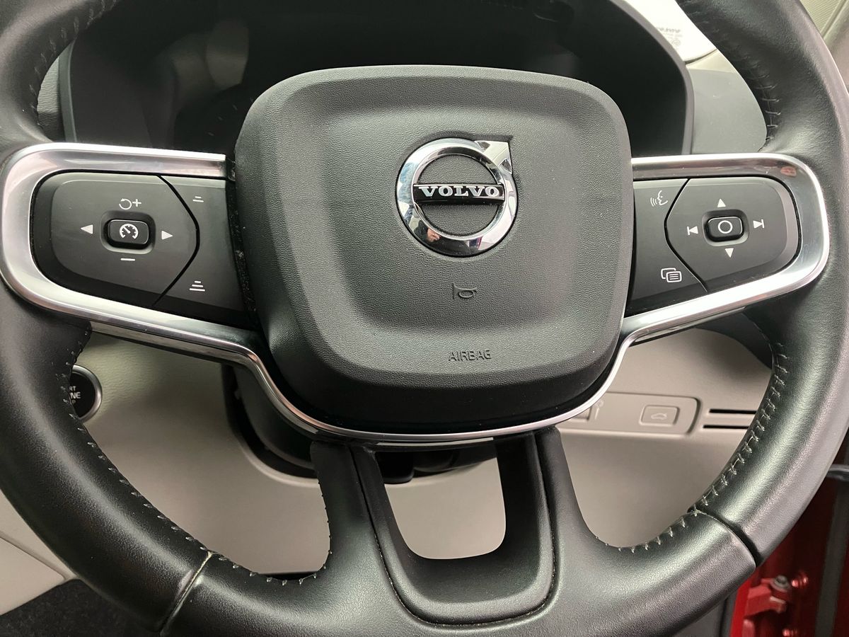 Used Volvo XC40 2020 for sale - 76477537: Photo 16