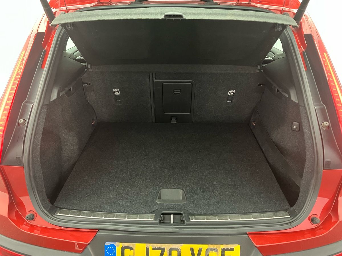 Used Volvo XC40 2020 for sale - 76477537: Photo 20