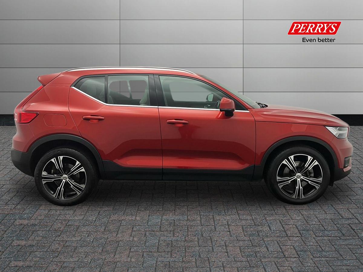 Used Volvo XC40 2020 for sale - 76477537: Photo 3