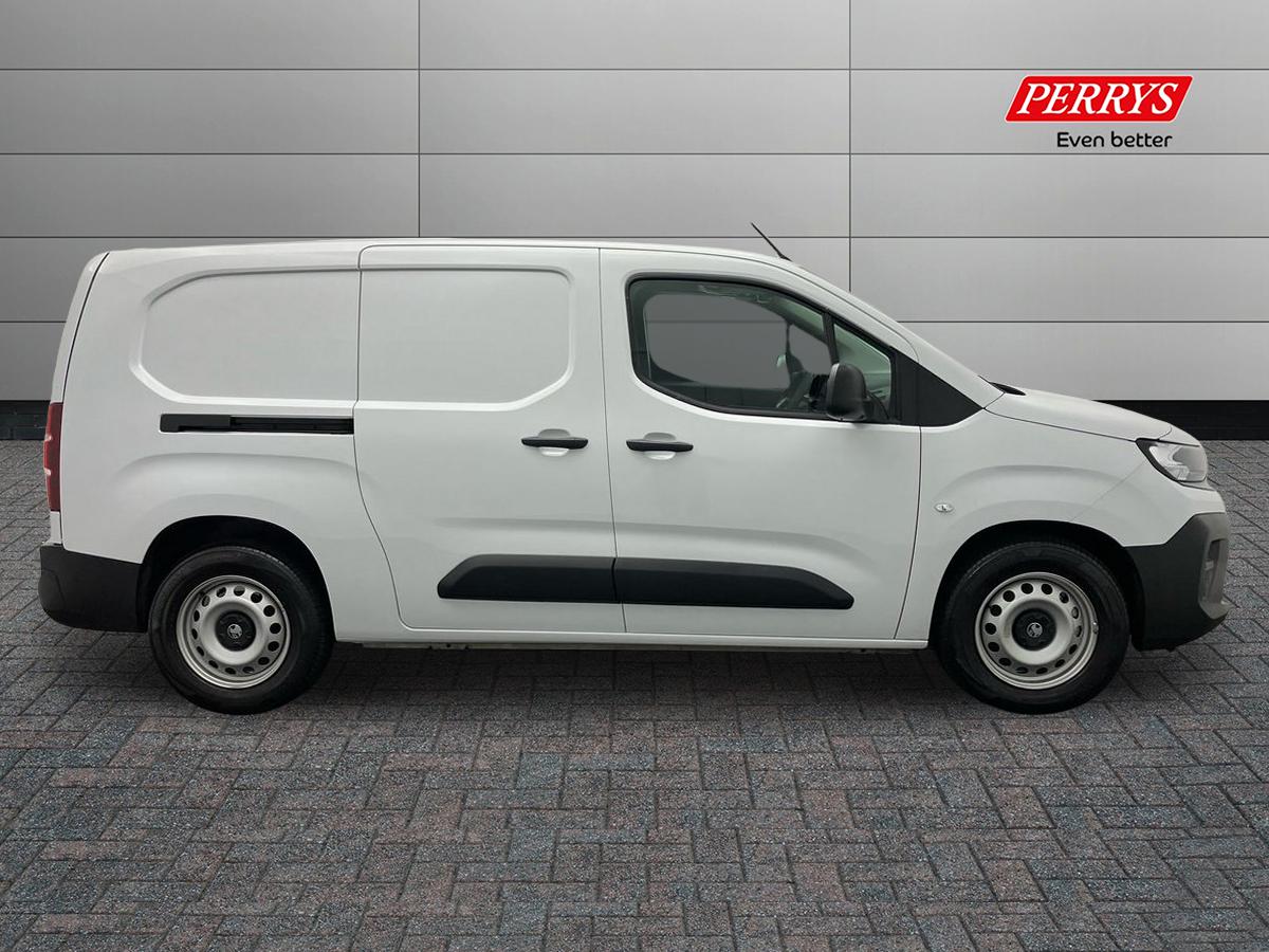 Used Vauxhall Combo 2025 for sale - 76341165: Photo 3