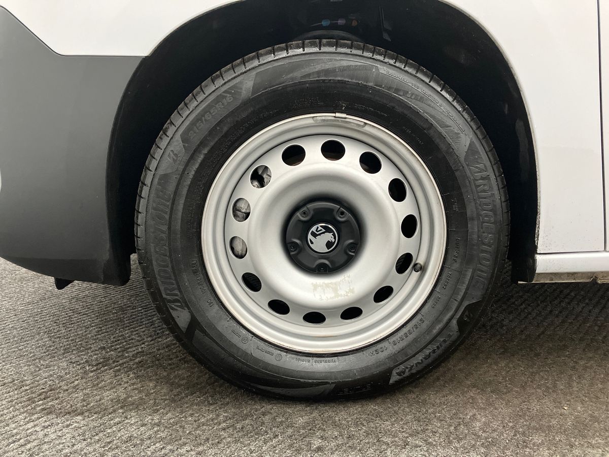 Used Vauxhall Combo 2025 for sale - 76341165: Photo 7