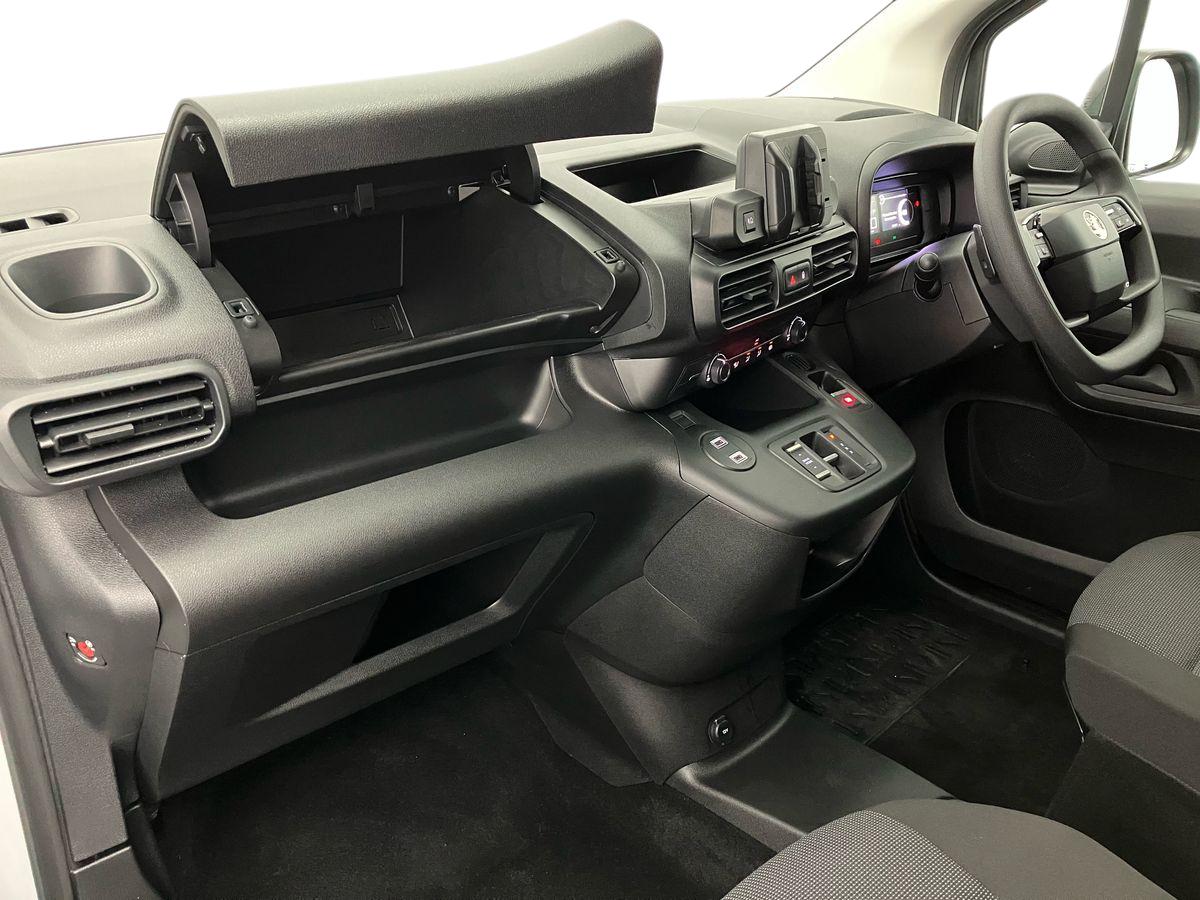Used Vauxhall Combo 2025 for sale - 76341165: Photo 9