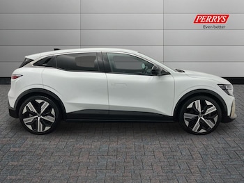 Used Renault Megane E Tech 2024 for sale - 77033809: Photo