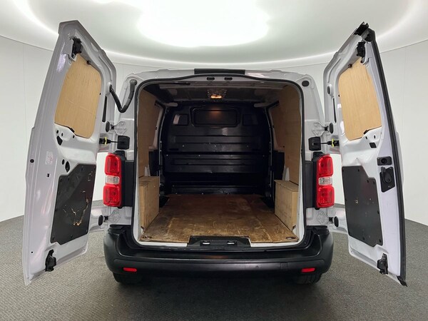 Used Vauxhall Vivaro 2022 for sale - 76035379: Photo 23