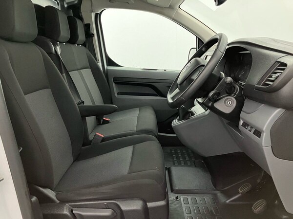 Used Vauxhall Vivaro 2022 for sale - 76035379: Photo 29