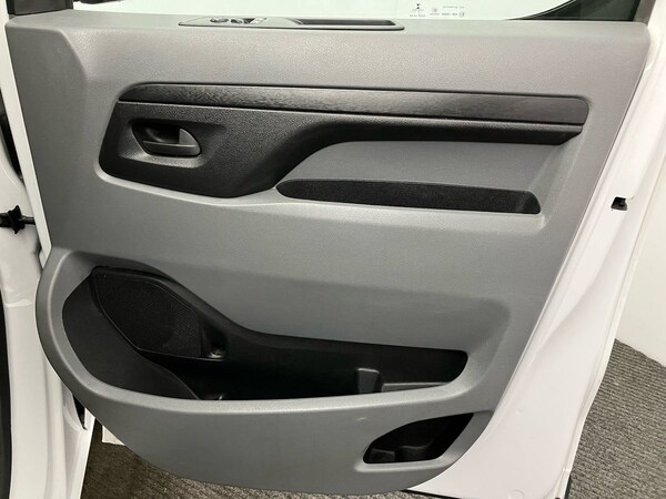Used Vauxhall Vivaro 2022 for sale - 76035379: Photo 32