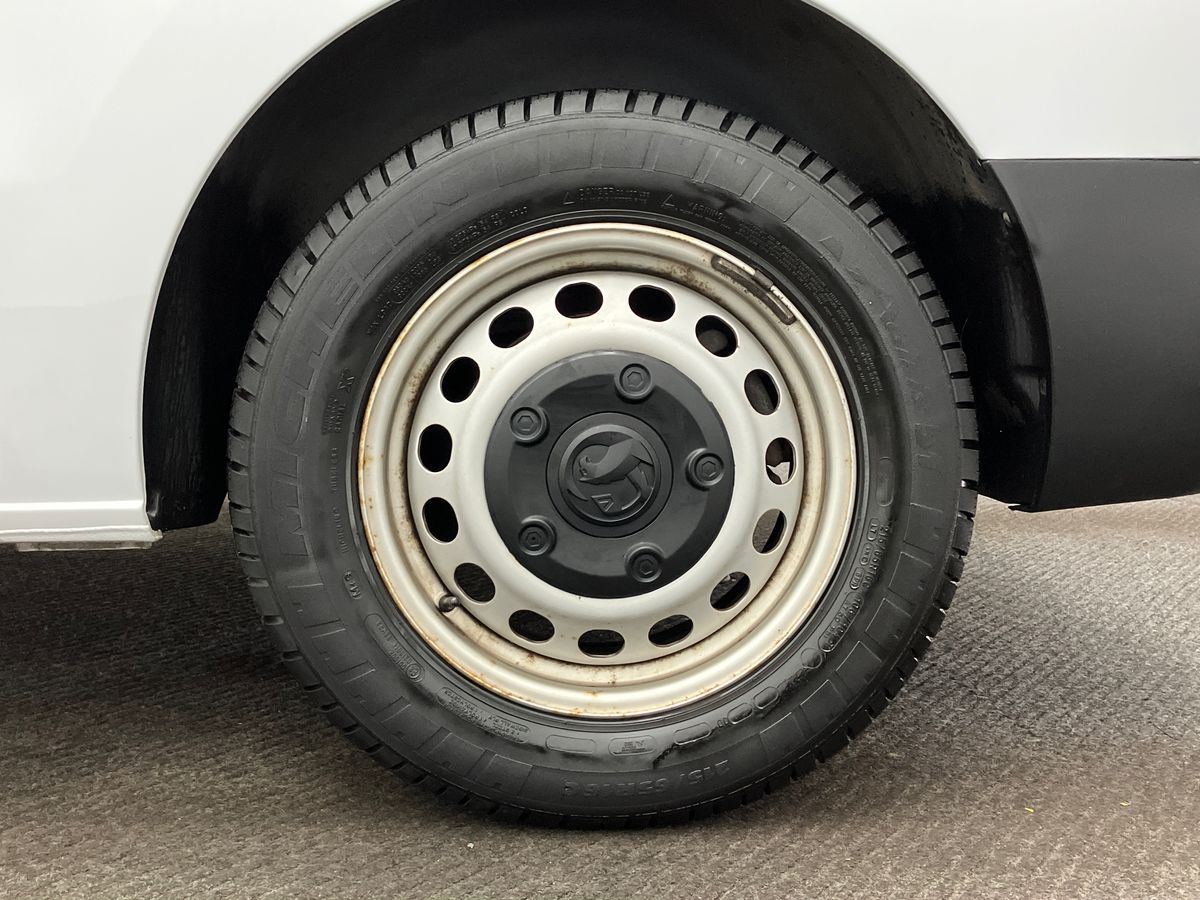 Used Vauxhall Vivaro 2022 for sale - 76035379: Photo 7