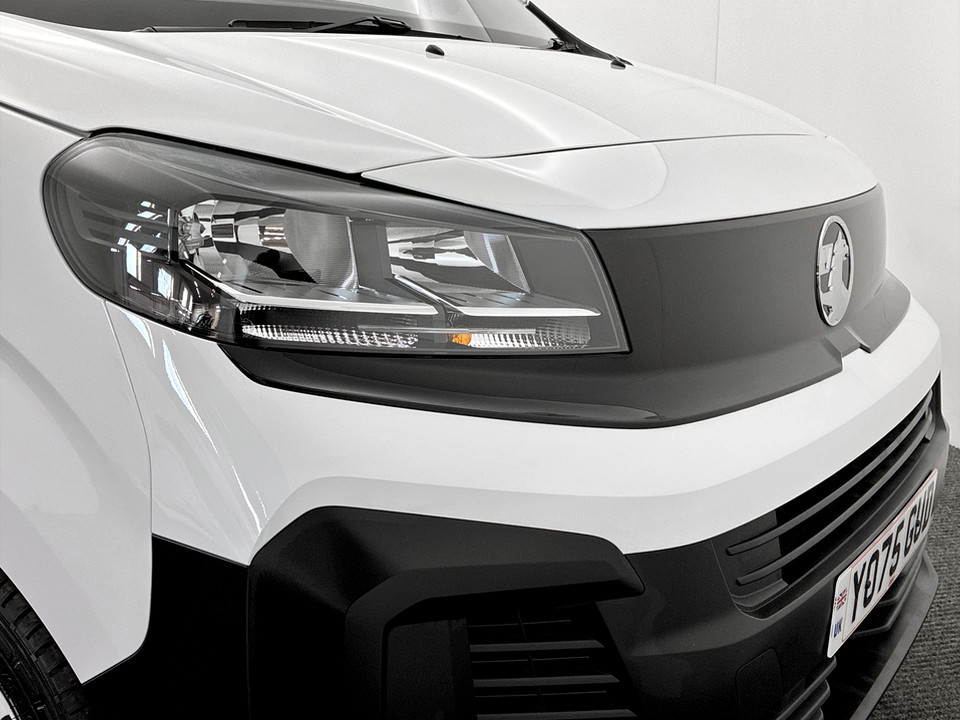 Used Vauxhall Vivaro 2026 for sale - 77432129: Photo 10