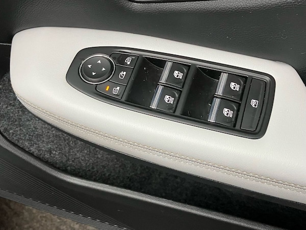 Used Renault Scenic E-Tech 2024 for sale - 75673084: Photo 21
