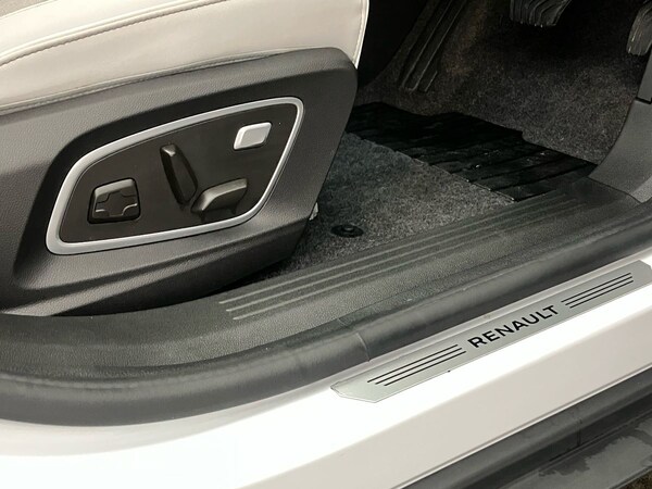 Used Renault Scenic E-Tech 2024 for sale - 75673084: Photo 35