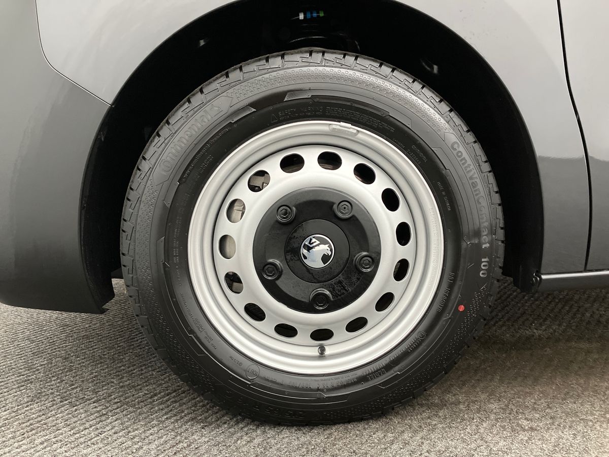 Used Vauxhall Vivaro 2025 for sale - 76425918: Photo 7