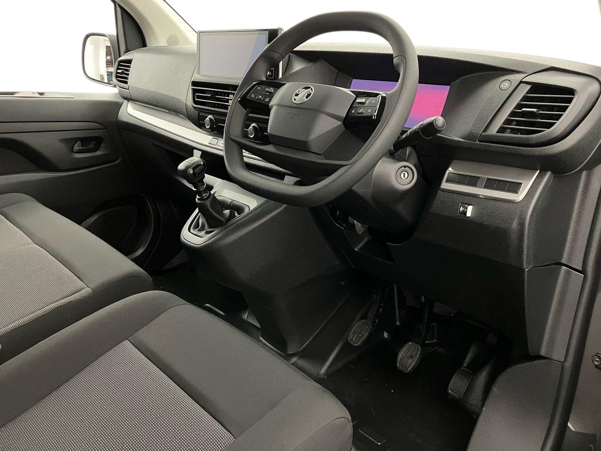 Used Vauxhall Vivaro 2025 for sale - 76425918: Photo 8