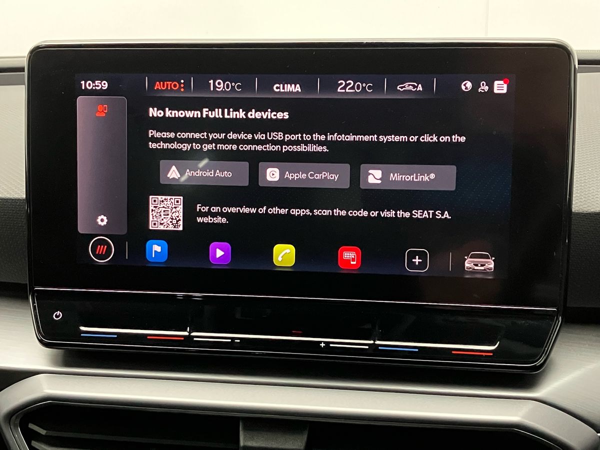 Used SEAT Leon 2021 for sale - 76392037: Photo 10