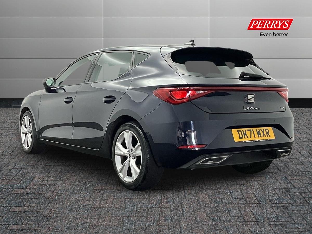 Used SEAT Leon 2021 for sale - 76392037: Photo 2