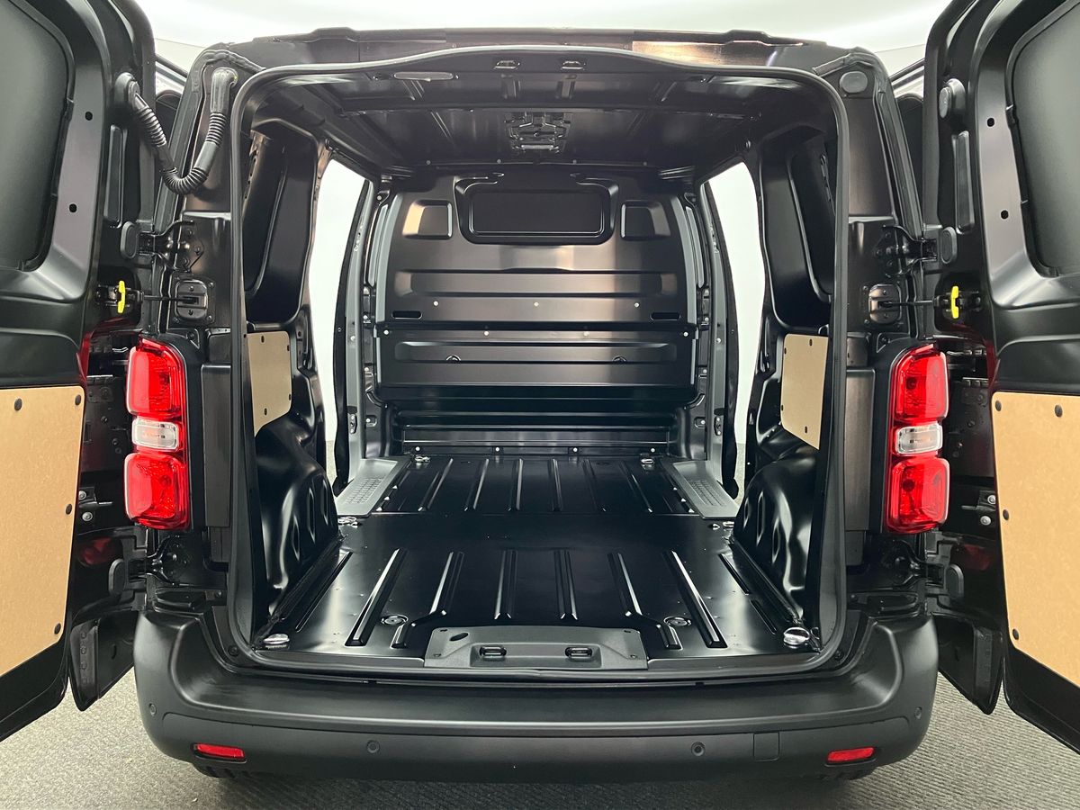 Used Vauxhall Vivaro 2025 for sale - 76425923: Photo 21