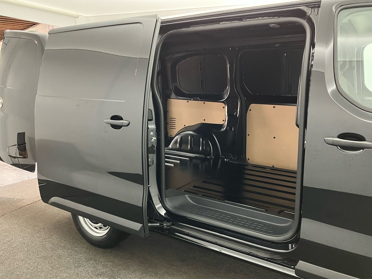 Used Vauxhall Vivaro 2025 for sale - 76425923: Photo 23