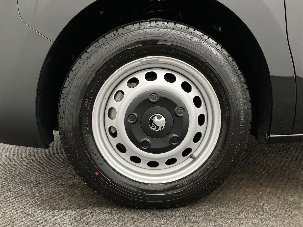 Used Vauxhall Vivaro 2025 for sale - 76425923: Photo 7