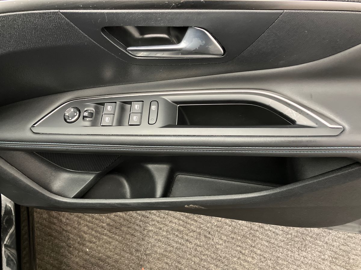 Used Peugeot 3008 2023 for sale - 78091950: Photo 19