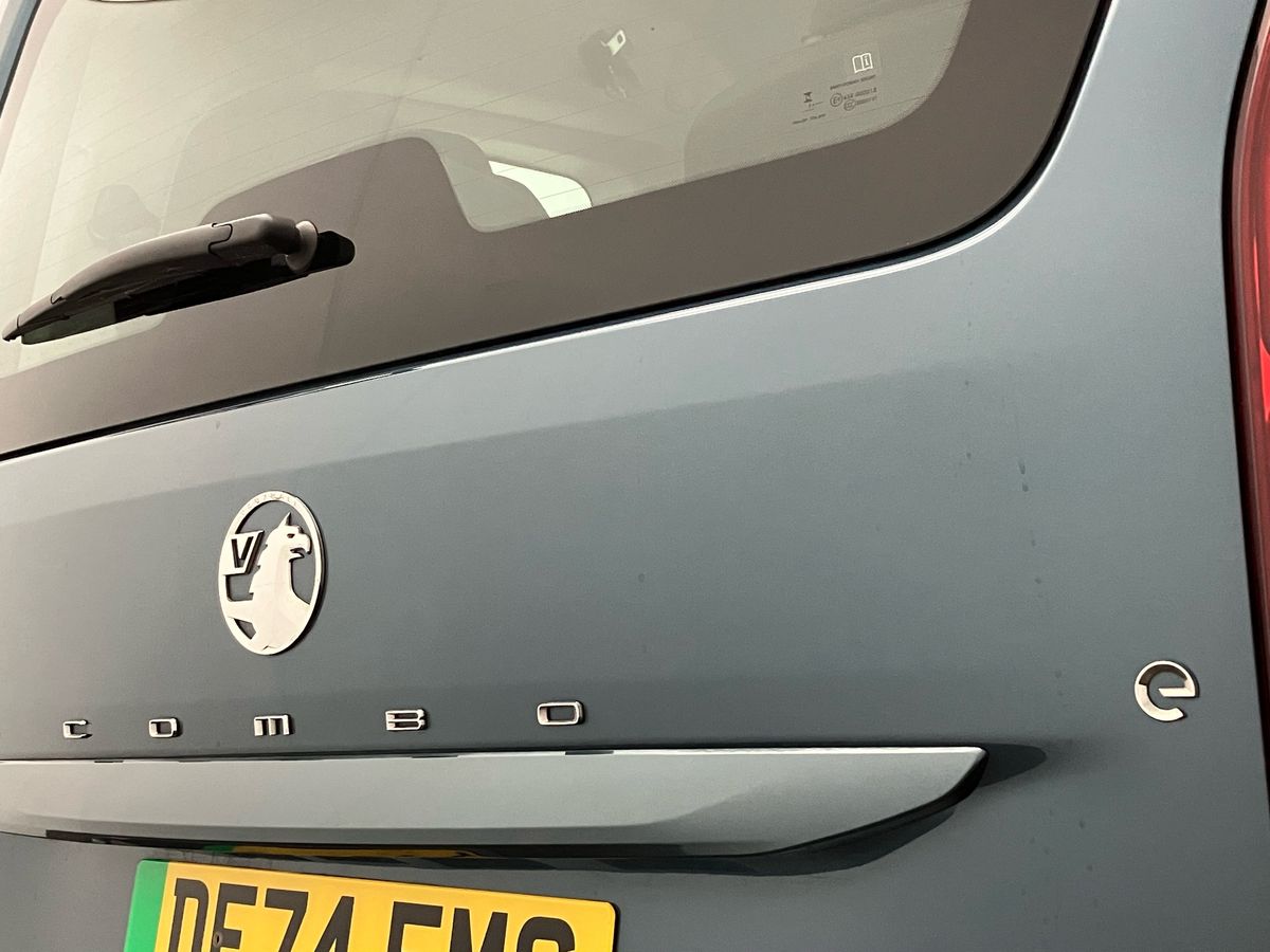 Vehicle 28