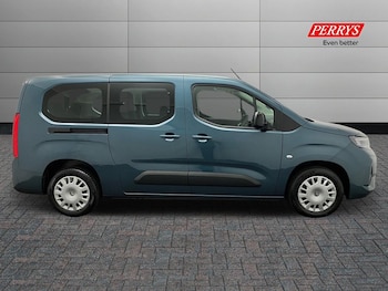 Used Vauxhall Combo Life 2024 for sale - 75453149: Photo