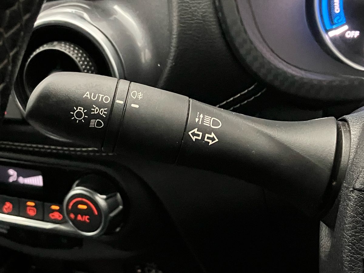 Used Nissan Juke 2023 for sale - 76518159: Photo 35