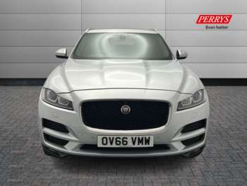 Used Jaguar F-Pace 2016 for sale - 74926811: Photo