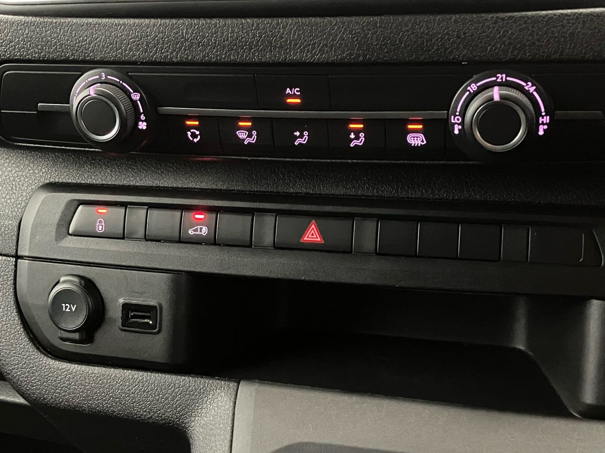 Used Peugeot Expert 2023 for sale - 76045450: Photo 12