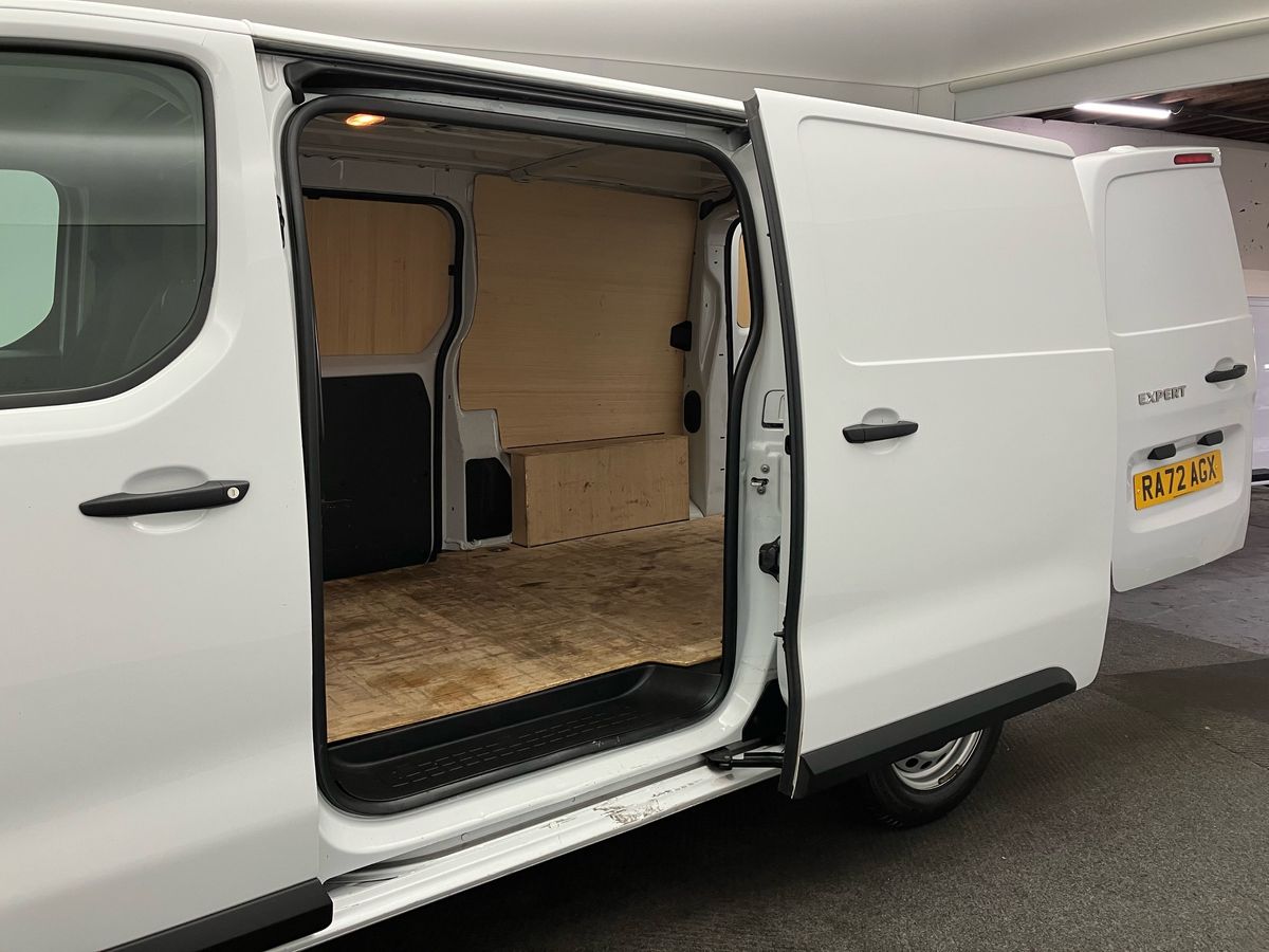 Used Peugeot Expert 2023 for sale - 76045450: Photo 22
