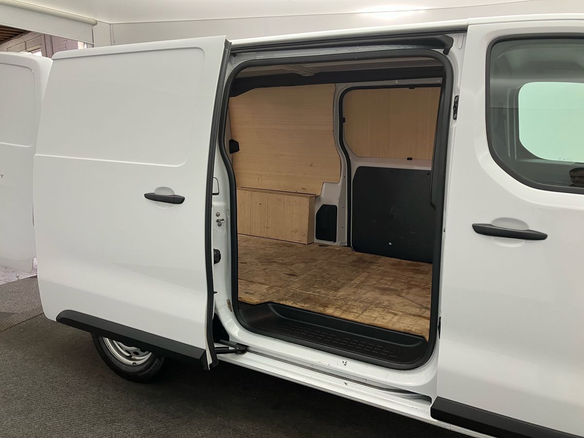 Used Peugeot Expert 2023 for sale - 76045450: Photo 23