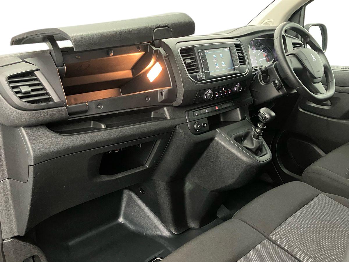 Used Peugeot Expert 2023 for sale - 76045450: Photo 9