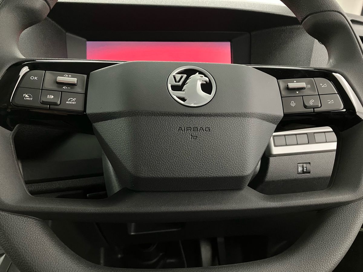 Used Vauxhall Vivaro 2025 for sale - 76425924: Photo 16