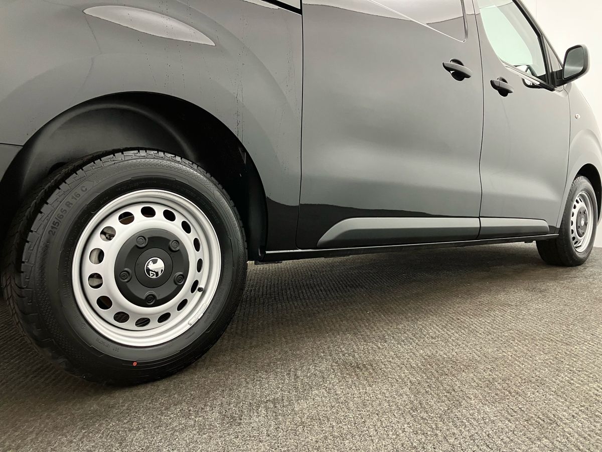 Used Vauxhall Vivaro 2025 for sale - 76425924: Photo 24