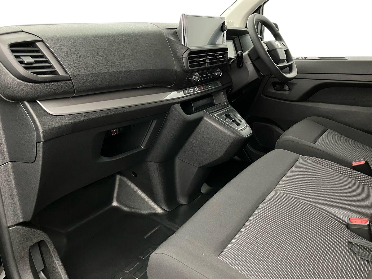 Used Vauxhall Vivaro 2025 for sale - 76425924: Photo 6