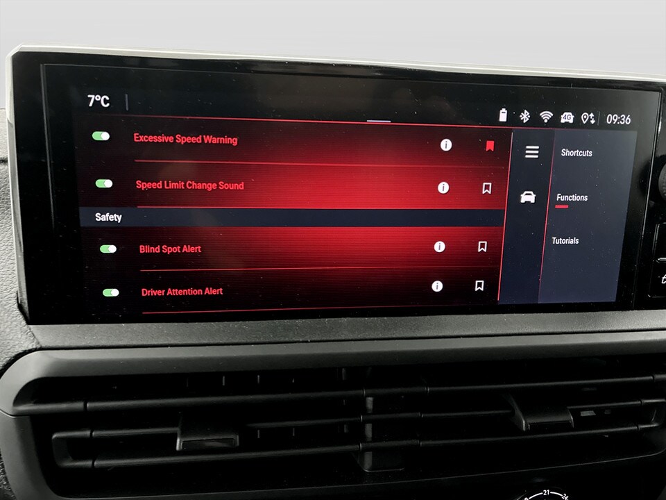 Used Vauxhall Vivaro 2025 for sale - 77271661: Photo 72