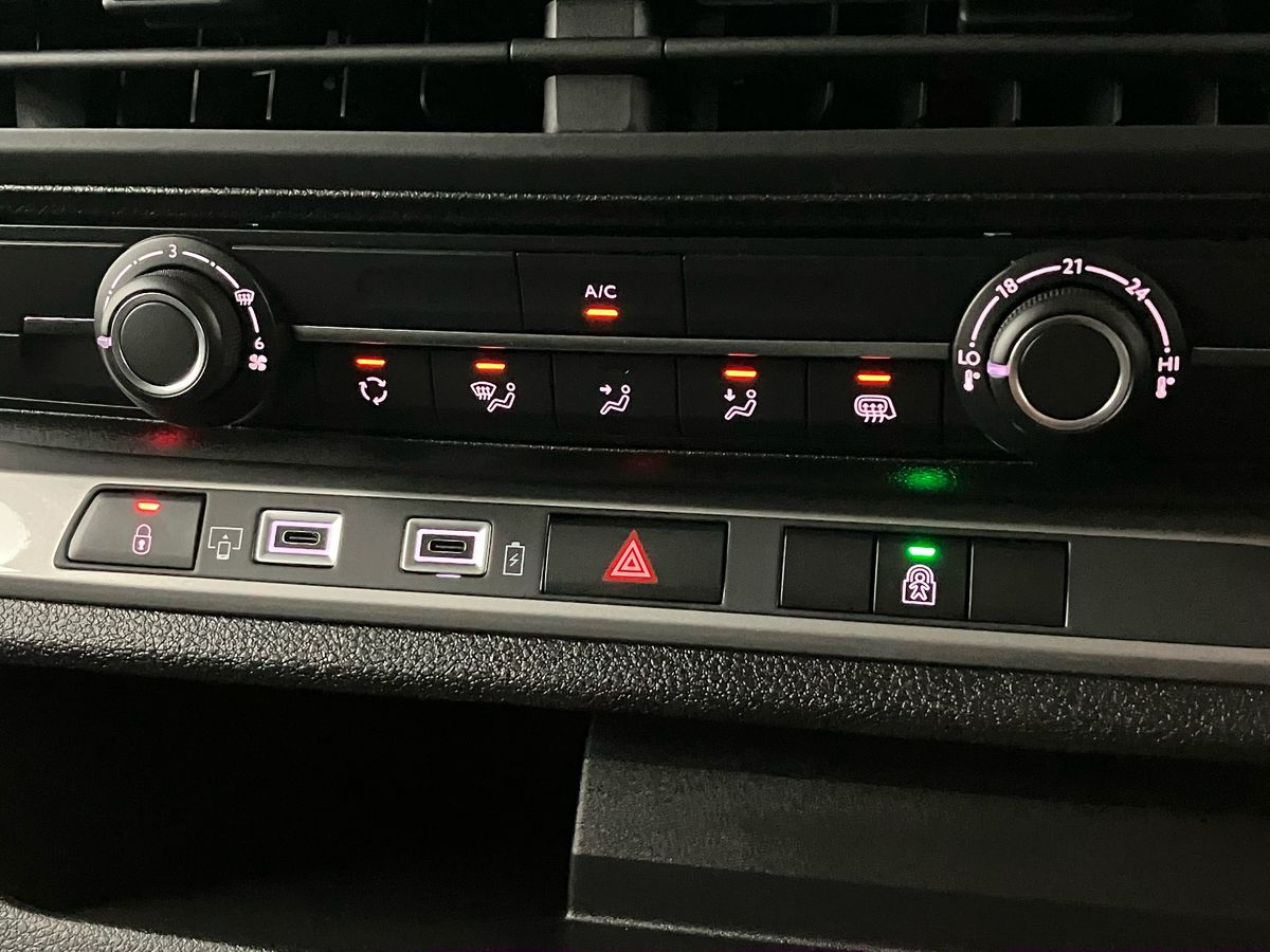 Used Vauxhall Vivaro 2025 for sale - 76425917: Photo 12