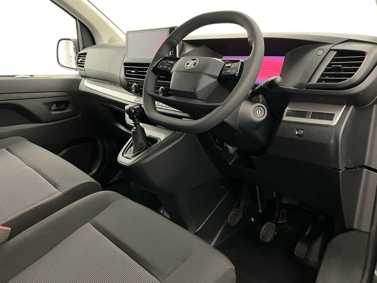 Used Vauxhall Vivaro 2025 for sale - 76425917: Photo 8