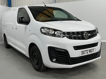 Vauxhall Vivaro feature image