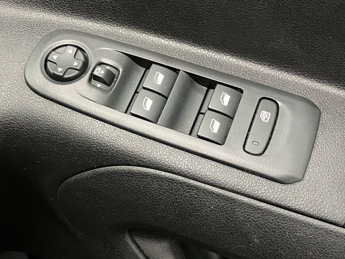 Used Vauxhall Combo Life 2022 for sale - 76919282: Photo 18