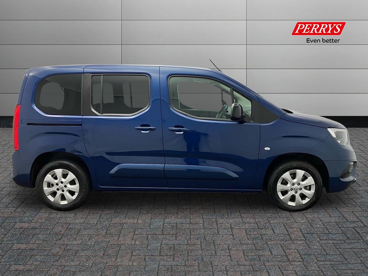 Used Vauxhall Combo Life 2022 for sale - 76919282: Photo 3