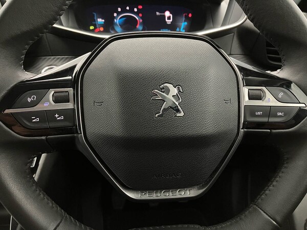 Used Peugeot 2008 2022 for sale - 76300446: Photo 17