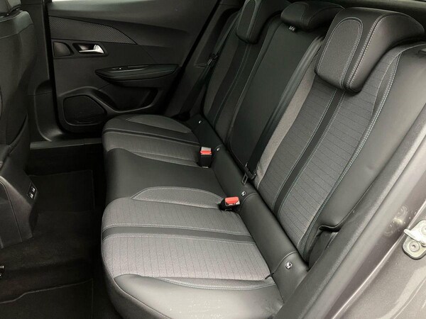 Used Peugeot 2008 2022 for sale - 76300446: Photo 20