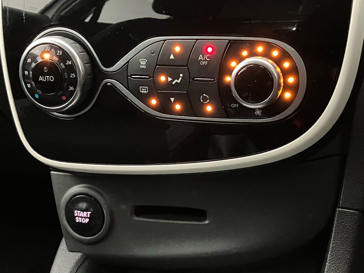 Used Renault Clio 2016 for sale - 76391983: Photo 12