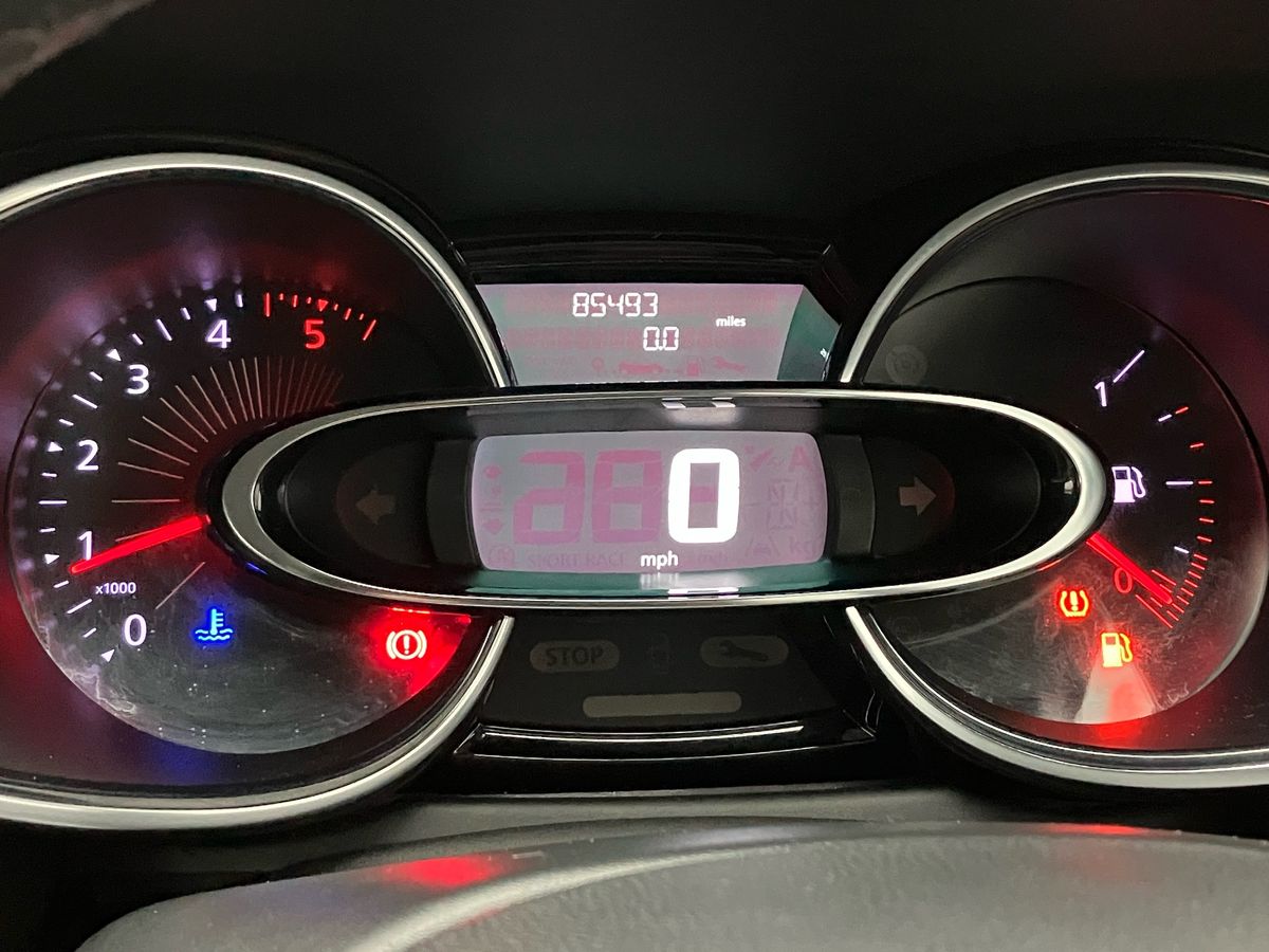 Used Renault Clio 2016 for sale - 76391983: Photo 14