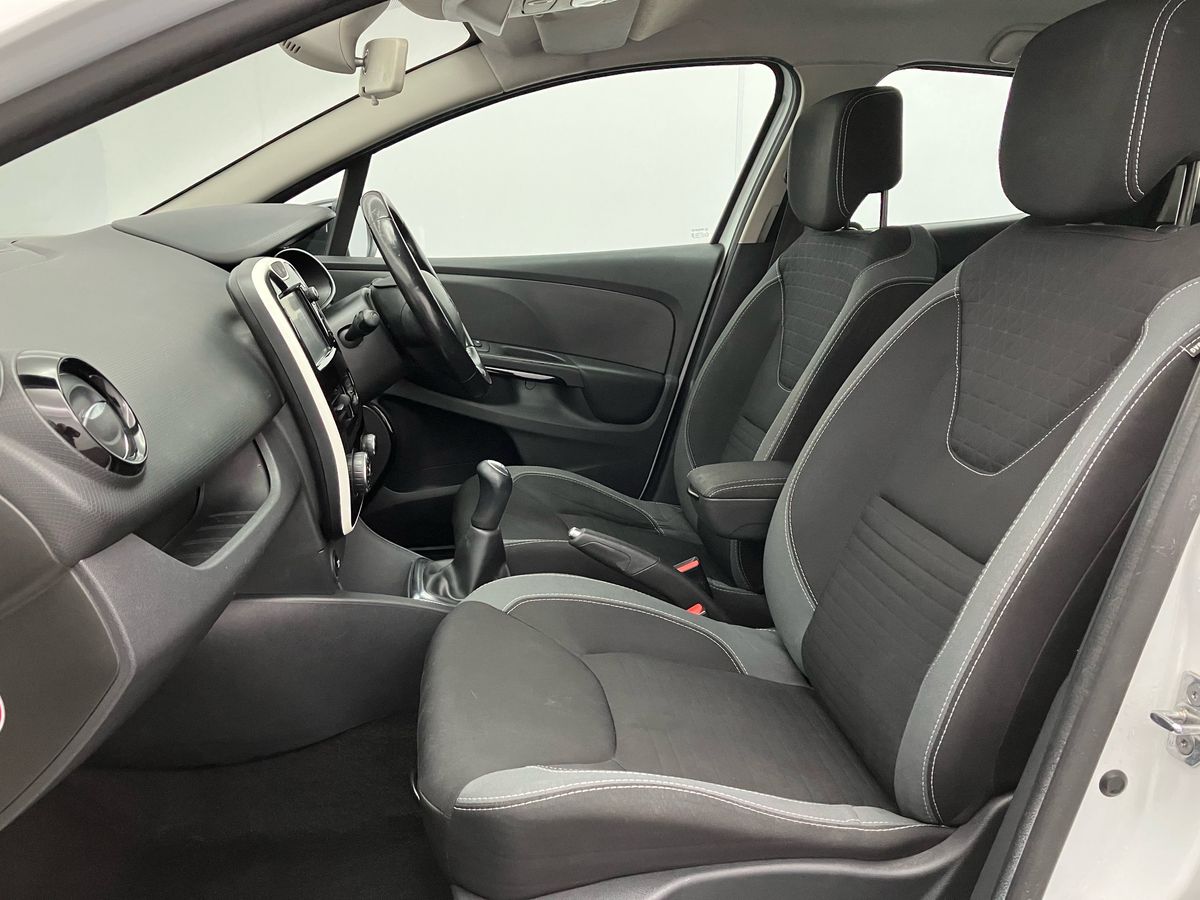 Used Renault Clio 2016 for sale - 76391983: Photo 26