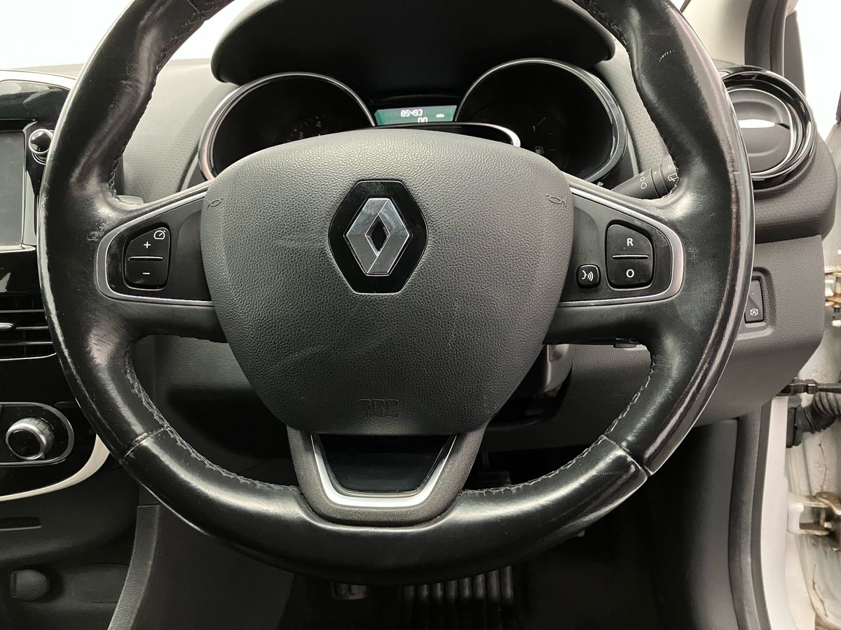 Used Renault Clio 2016 for sale - 76391983: Photo 29