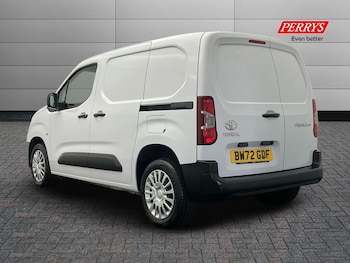 Used Toyota ProAce 2023 for sale - 76035472: Photo